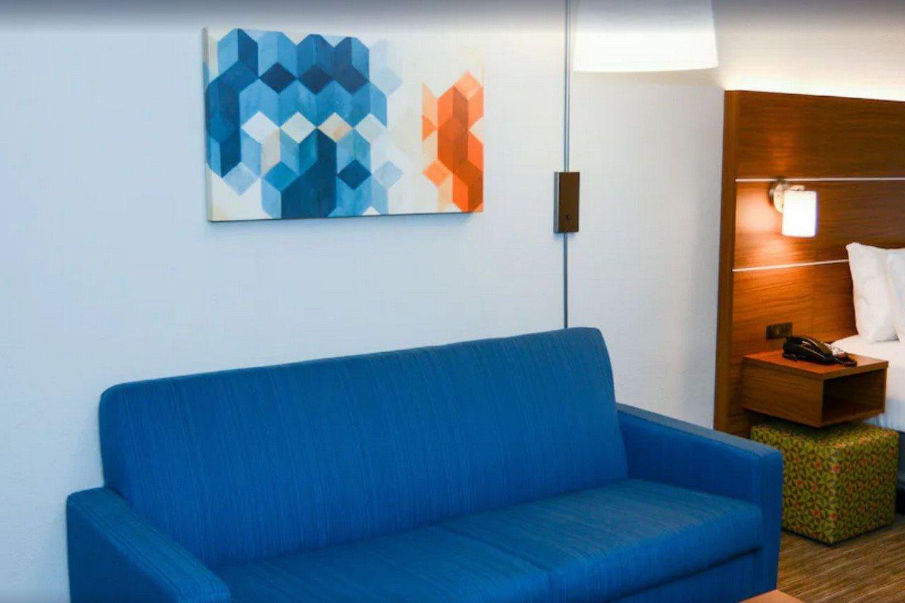 Holiday Inn Express Rolla By Ihg Экстерьер фото